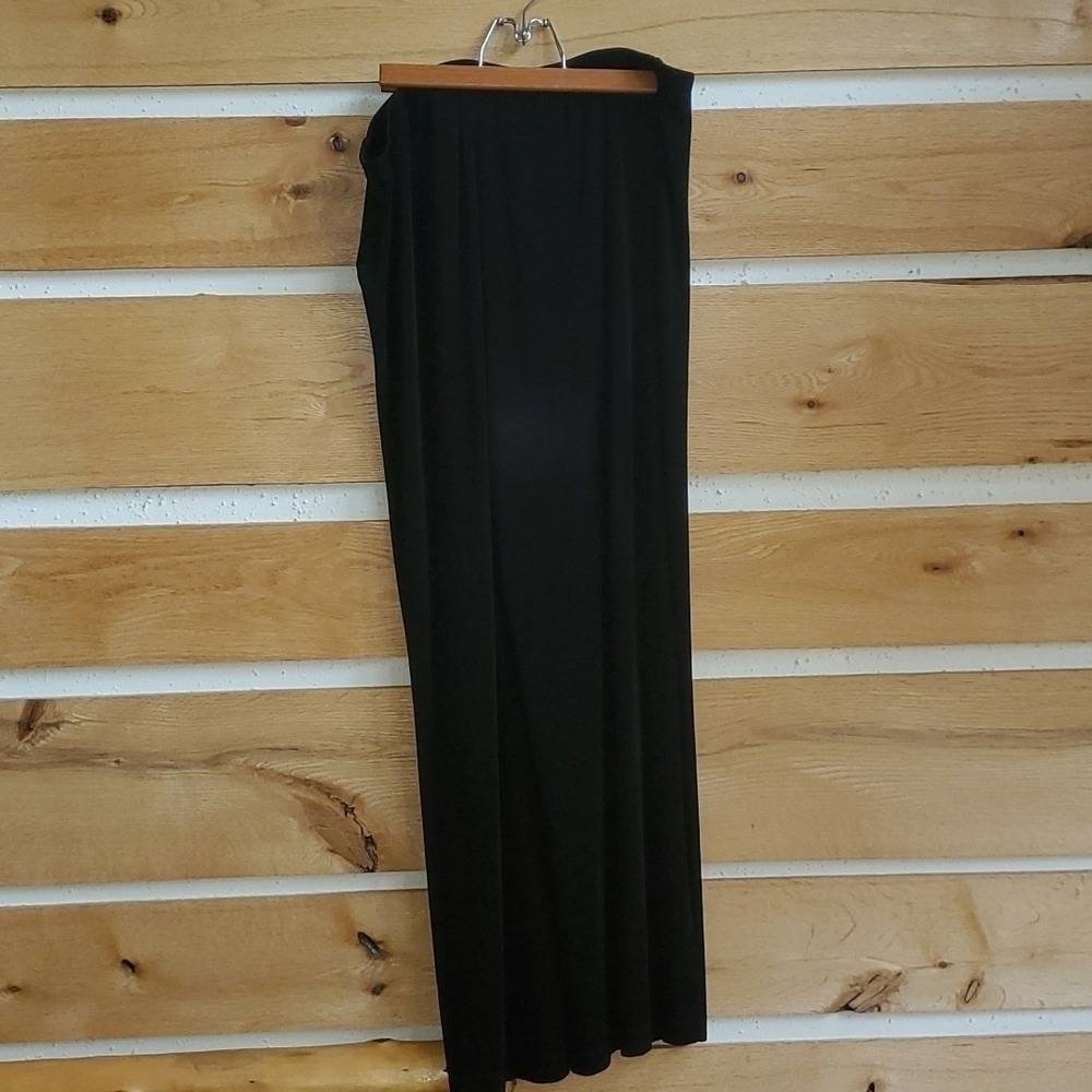 Chico's‎ Travelers Short Black Elastic No Iron Dress Sz. 3P (16) Pants - Picture 2 of 7